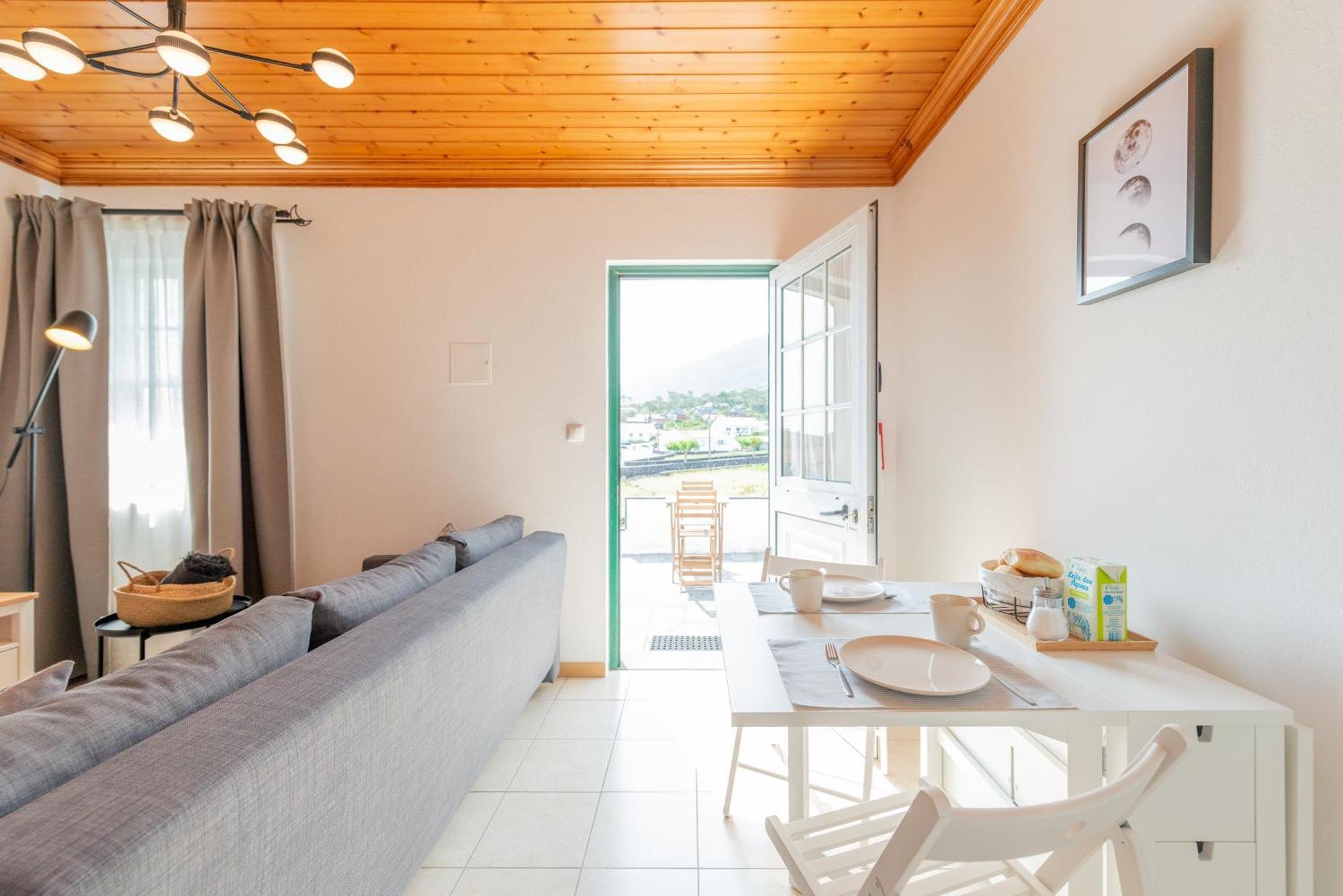 Prainha Apartments São Roque do Pico Rum bild